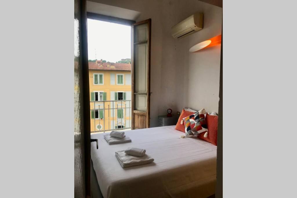 Sunny Top Floor In San Frediano Florencja Zewnętrze zdjęcie